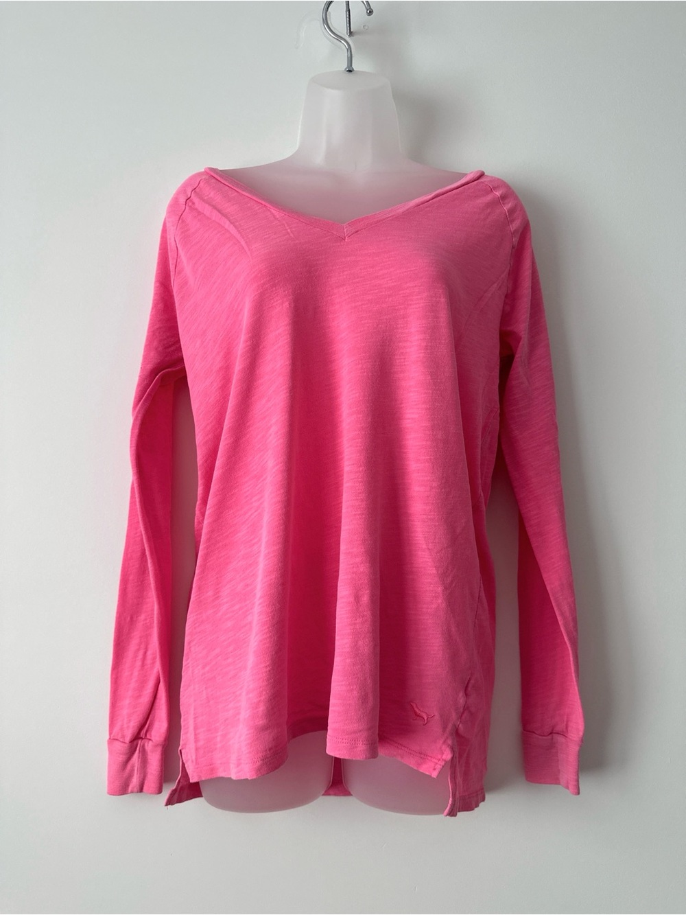 victoria’s secret pink long sleeve t shirt